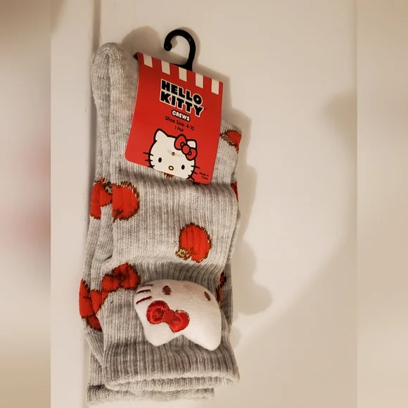 Hello Kitty Socks - Picture 1 of 4